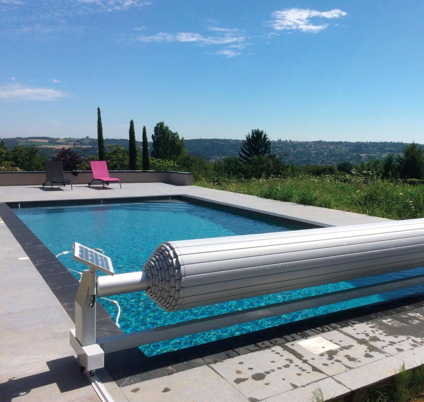 volet de piscine slide and roll azenco