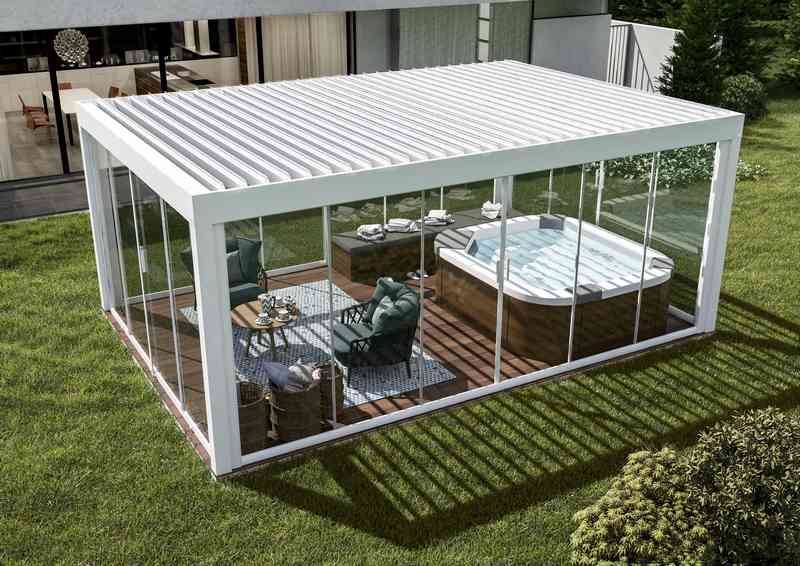 Abriter un jacuzzi avec une pergola fermée