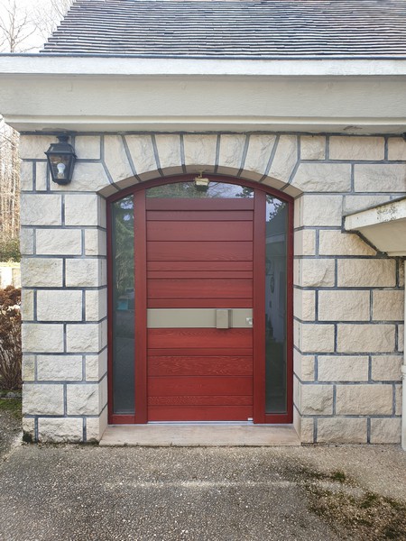 porte d'entrée fixe latéral